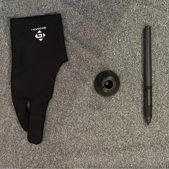 Gaomon PD1161 Drawing/animation pad. (Pad, cords, pen, pen stand,drawing sleeve)